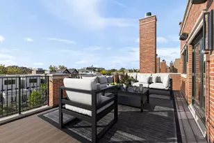 1634 W Surf St, Chicago, IL 60657 - Photo 55