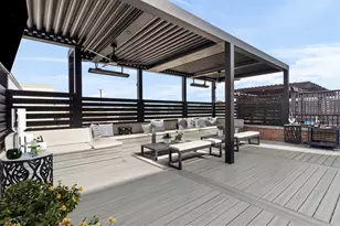 1634 W Surf St, Chicago, IL 60657 - Photo 27