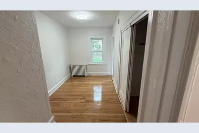 1155 Saint Johns Avenue #B, Highland Park, IL 60035 - Photo 3