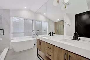 1122 N Latrobe Ave, Chicago, IL 60651 - Photo 25