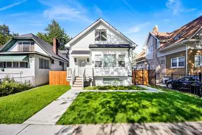 1122 N Latrobe Avenue, Chicago, IL 60651 - Photo 1