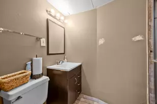 724 Lexington Dr, Chicago Heights, IL 60411 - Photo 13