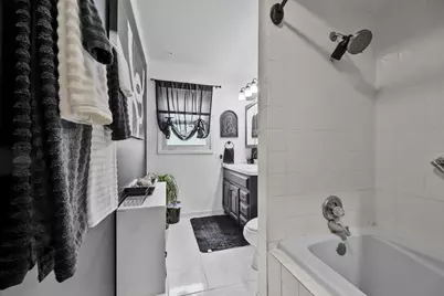 724 Lexington Drive, Chicago Heights, IL 60411 - Photo 15