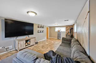 724 Lexington Dr, Chicago Heights, IL 60411 - Photo 11