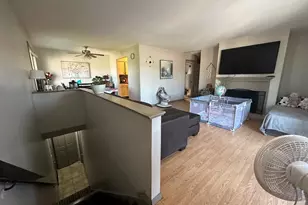 5700 Dutch Mill Ct, Hanover Park, IL 60133 - Photo 11
