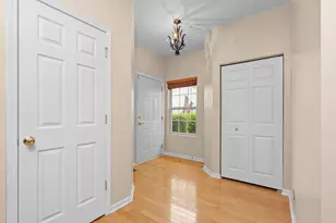 3270 Ronan Dr, Lake in the Hills, IL 60156 - Photo 3