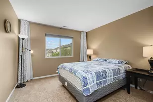 3270 Ronan Dr, Lake in the Hills, IL 60156 - Photo 19