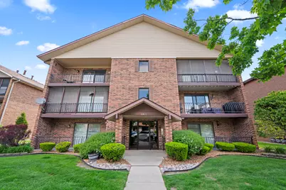 16813 81st Avenue #3S, Tinley Park, IL 60477 - Photo 1