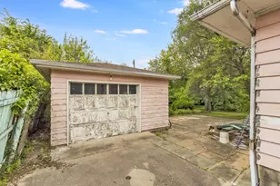 906 Georgia St, Joliet, IL 60435 - Photo 21