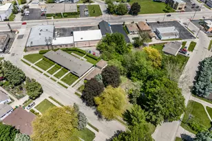 906 Georgia St, Joliet, IL 60435 - Photo 3