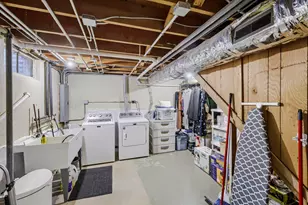 113 E Central Ave, Lombard, IL 60148 - Photo 23