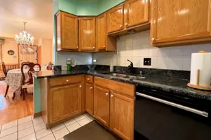 2105 S Tan Ct, Chicago, IL 60616 - Photo 9