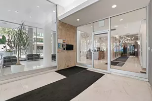 5757 N Sheridan Rd, Chicago, IL 60660 - Photo 3