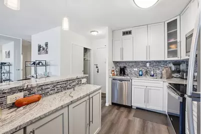 5757 N Sheridan Road #20D, Chicago, IL 60660 - Photo 11