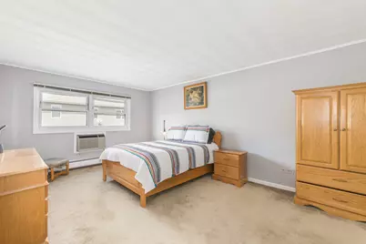 6126 S Kensington Avenue #C, Countryside, IL 60525 - Photo 9