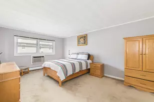 6126 S Kensington Ave, Countryside, IL 60525 - Photo 9