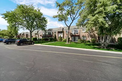 10369 Dearlove Road #1F, Glenview, IL 60025 - Photo 3