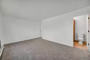 10369 Dearlove Rd, Glenview, IL 60025 - Photo 15