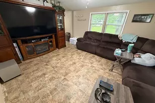 517 Fremont St, Kinmundy, IL 62854 - Photo 11