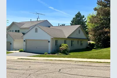 1807 Magnolia Court #1807, McHenry, IL 60051 - Photo 1