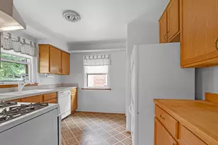 9932 S Maplewood Ave, Chicago, IL 60655 - Photo 7
