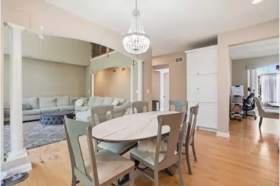 10S372 Tim Court, Willowbrook, IL 60527 - Photo 7