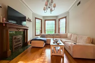 3727 N Lakewood Ave, Chicago, IL 60613 - Photo 3