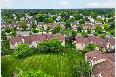 943 Ridgefield Lane #4, Wheeling, IL 60090 - Photo 31