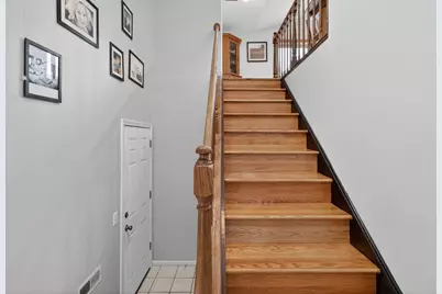 943 Ridgefield Lane #4, Wheeling, IL 60090 - Photo 5