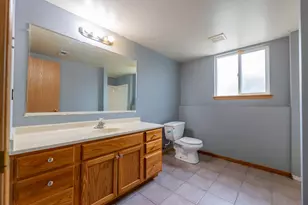3314 Willow Ln, Markham, IL 60428 - Photo 17
