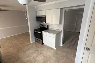 4014 Euclid Ln, Richton Park, IL 60471 - Photo 7