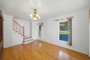 1619 N 19th Ave, Melrose Park, IL 60160 - Photo 3