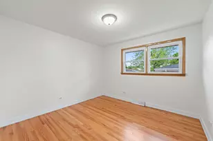 8737 S 50th Ave, Oak Lawn, IL 60453 - Photo 15