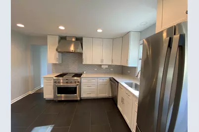 16 N Kenilworth Avenue, Mount Prospect, IL 60056 - Photo 9