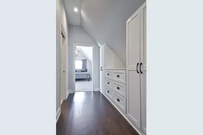 2255 N Avers Avenue, Chicago, IL 60647 - Photo 33