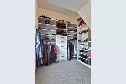 2255 N Avers Avenue, Chicago, IL 60647 - Photo 29
