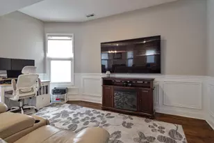 2255 N Avers Ave, Chicago, IL 60647 - Photo 11