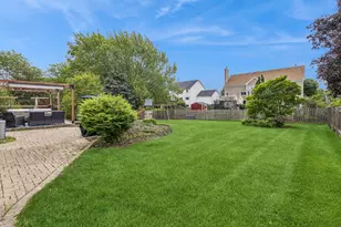 721 Ambria Dr, Mundelein, IL 60060 - Photo 21