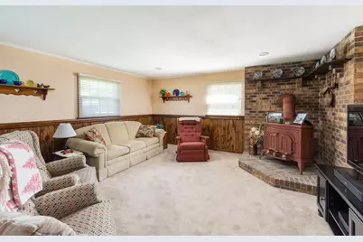 1505 Lakewood Drive, Mendota, IL 61342 - Photo 19