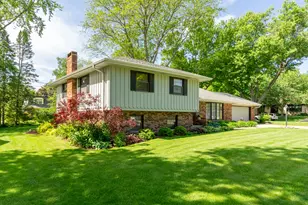 1505 Lakewood Dr, Mendota, IL 61342 - Photo 3