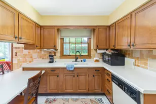 1505 Lakewood Dr, Mendota, IL 61342 - Photo 9
