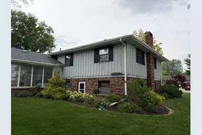1505 Lakewood Drive, Mendota, IL 61342 - Photo 3