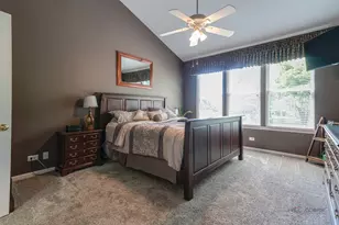 2 Tiverton Ct, Algonquin, IL 60102 - Photo 21