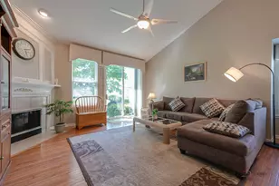 2 Tiverton Ct, Algonquin, IL 60102 - Photo 9
