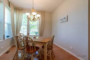 2 Tiverton Ct, Algonquin, IL 60102 - Photo 15