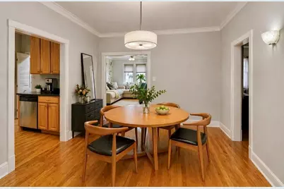 242 S Maple Avenue #1W, Oak Park, IL 60302 - Photo 9