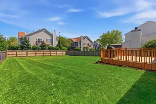 425 Hobart Dr, South Elgin, IL 60177 - Photo 25