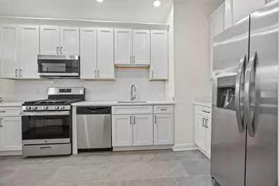 1223 E Hyde Park Boulevard #3, Chicago, IL 60615 - Photo 9