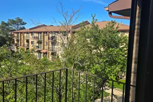 340 Klein Creek Ct, Carol Stream, IL 60188 - Photo 7