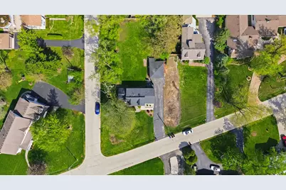 S611 Cedar Avenue, Elmhurst, IL 60126 - Photo 3